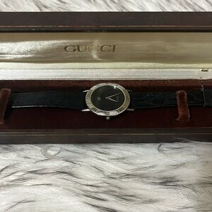 Gucci watch